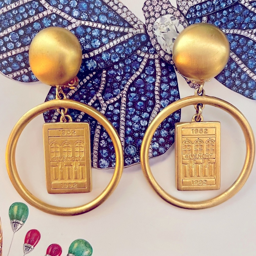 Vintage Givenchy. 40th Anniversary 1952-1992 Clip On Earrings